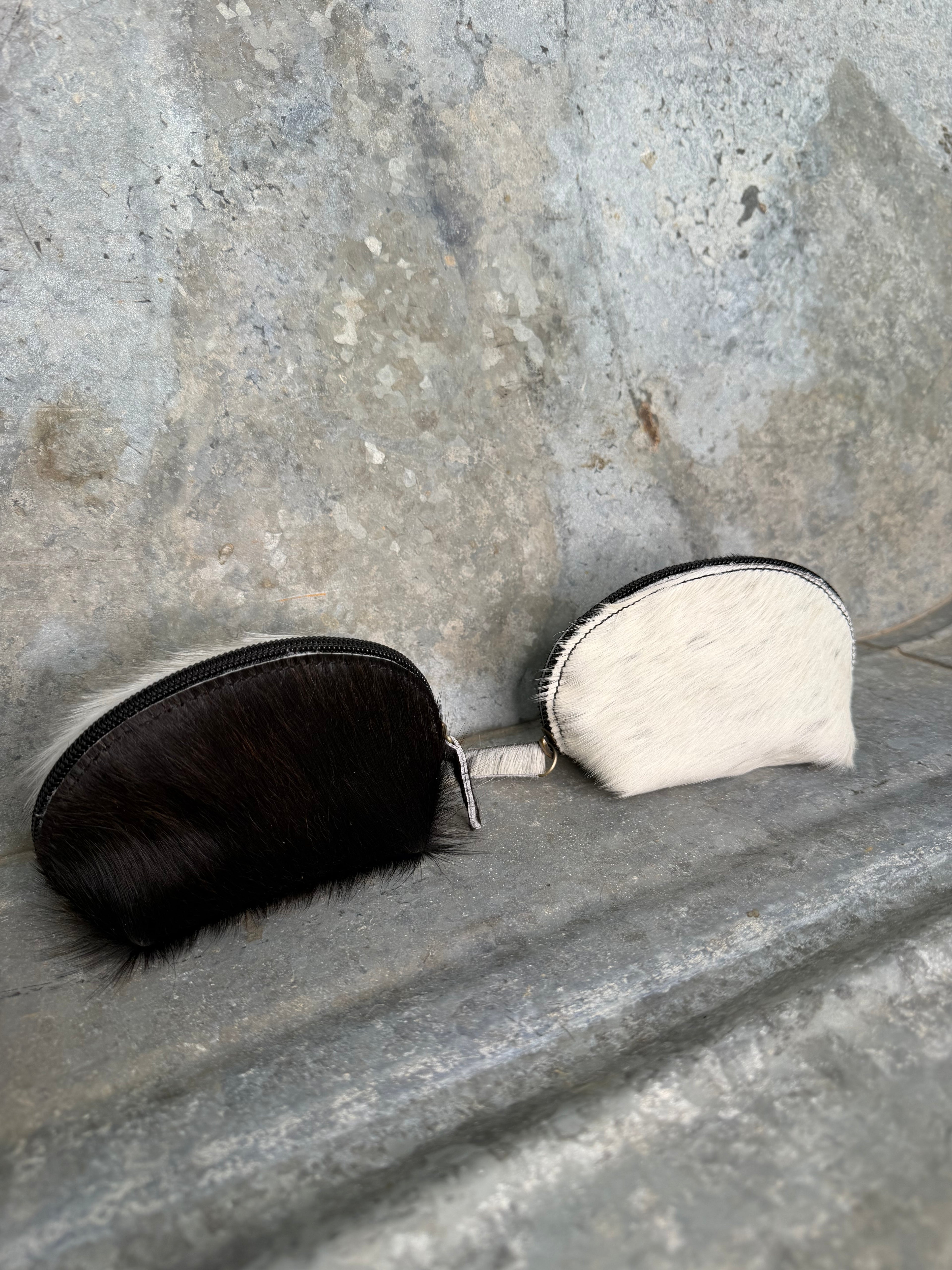 Cowhide EarBud/Coin Pouch