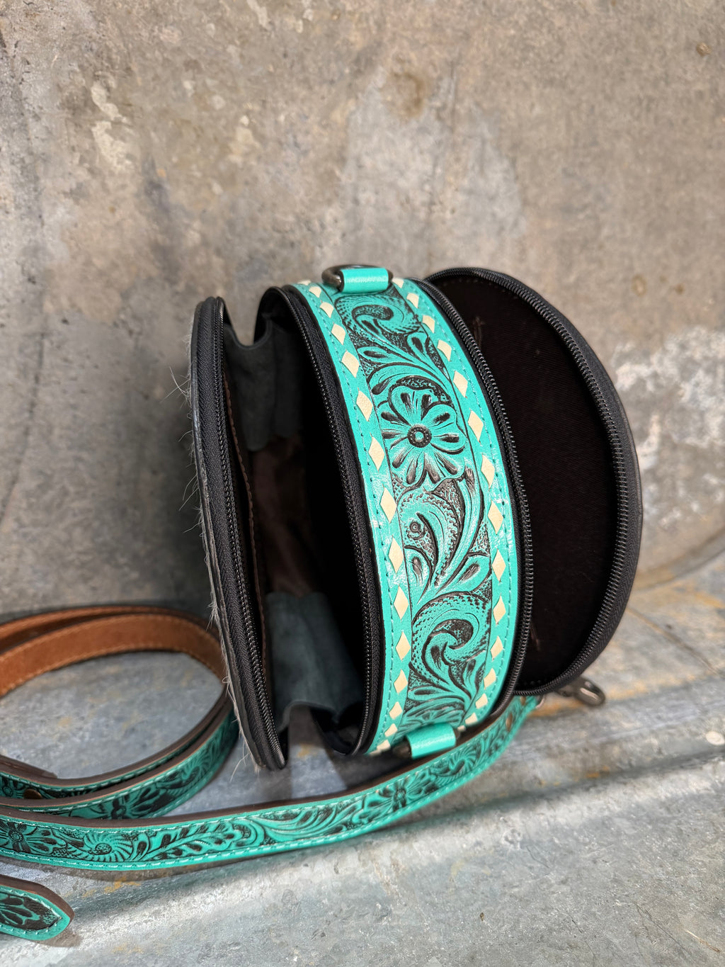 Cowhide / Tooled Round Crossbody Bag