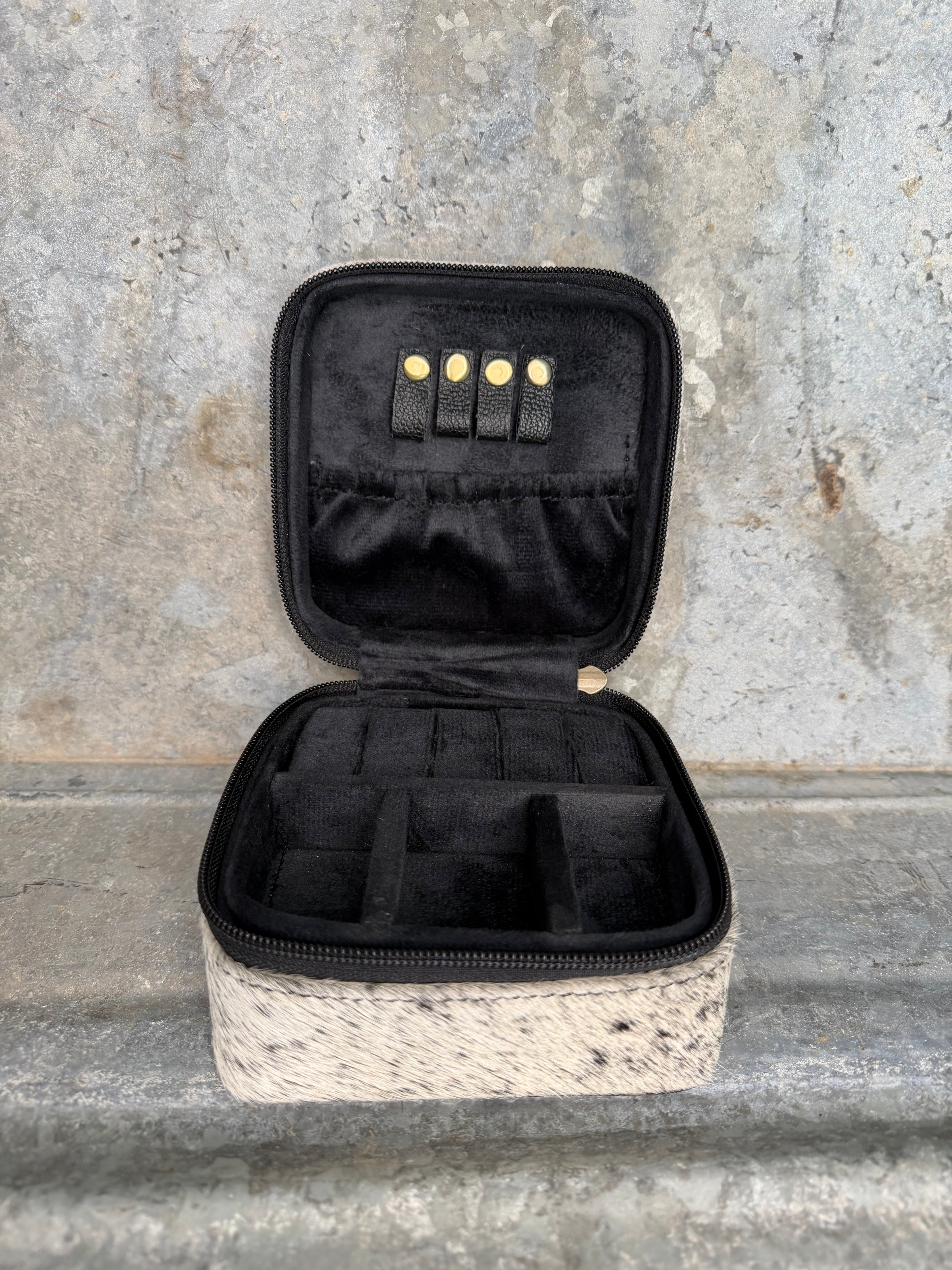 Cowhide Jewelry Travel Case (Hard Shell)