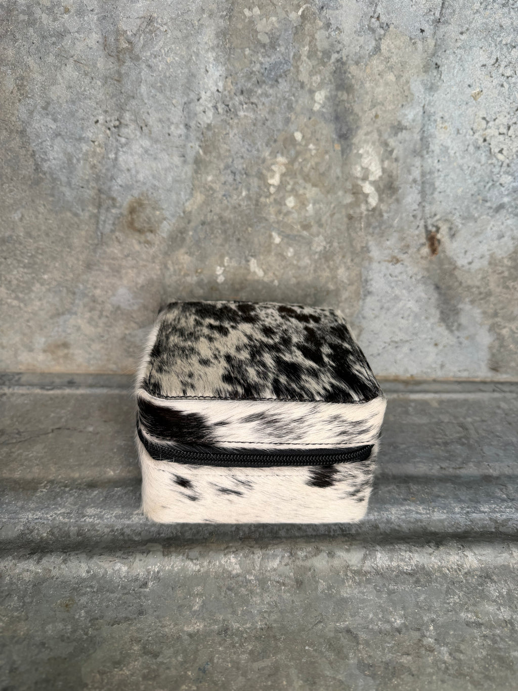 Cowhide Jewelry Travel Case (Hard Shell)
